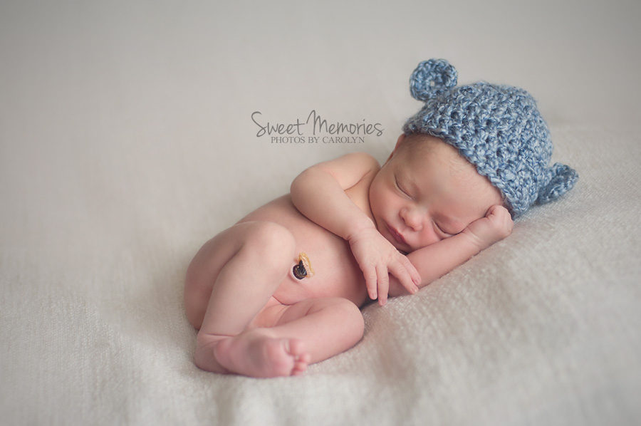 Sweet Memories Photos by Carolyn | Quakertown Bucks County PA Newborn Baby Photographer