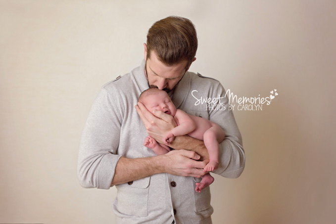 newborn-pictures-maternity-photographer-family-portraits-bucks-montgomery-county-baby-07