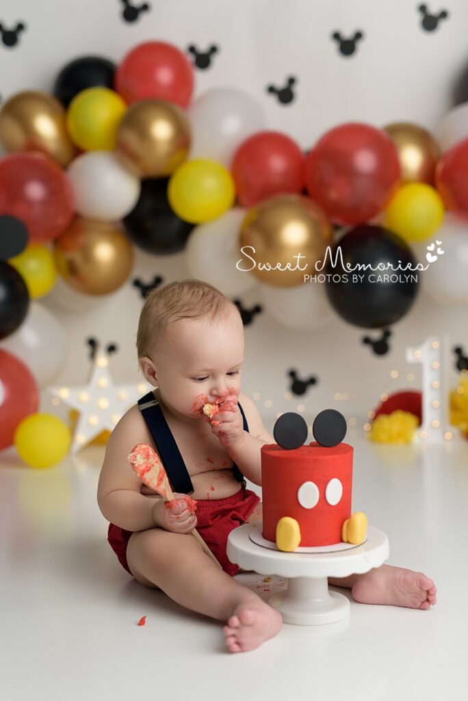 One year old boy Mickey Mouse Cake Smash | Hutto, Texas cake smash photography | Sweet Memories Photos by Carolyn, Quakertown Pennsylvania